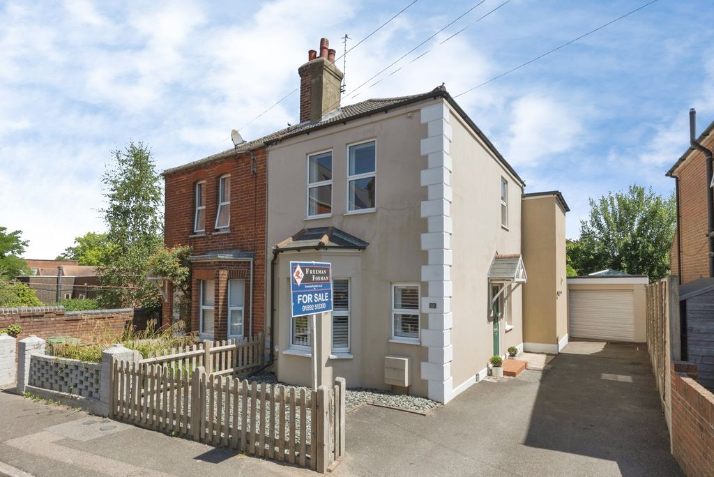 Property photo 1 of 20 Pbox-Img.Jpg
