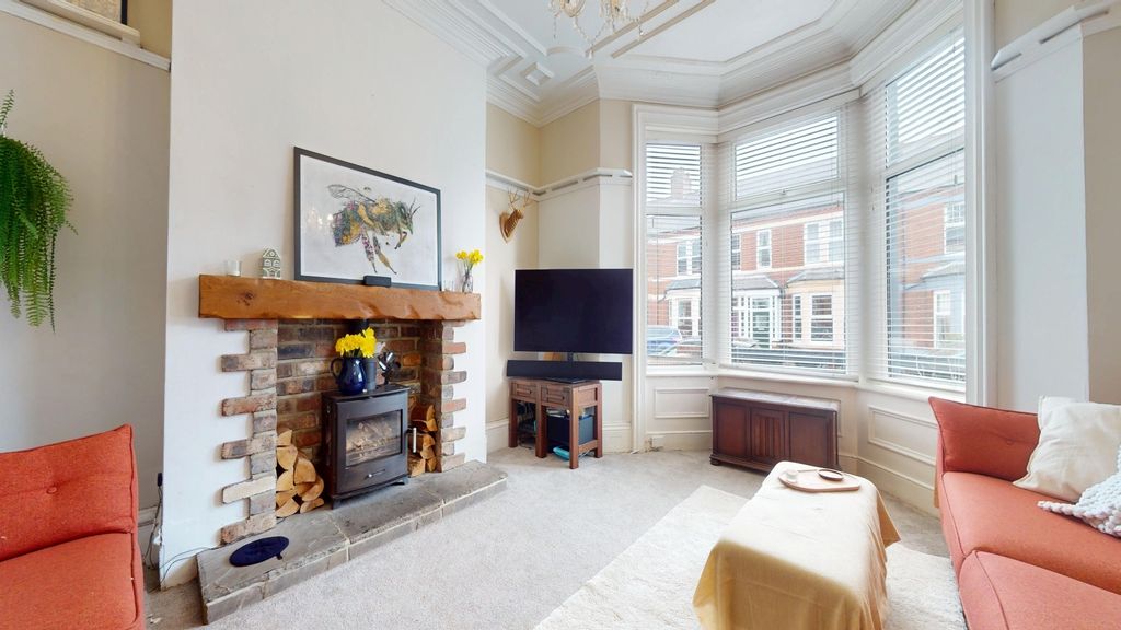 Property photo 2 of 28 5083692