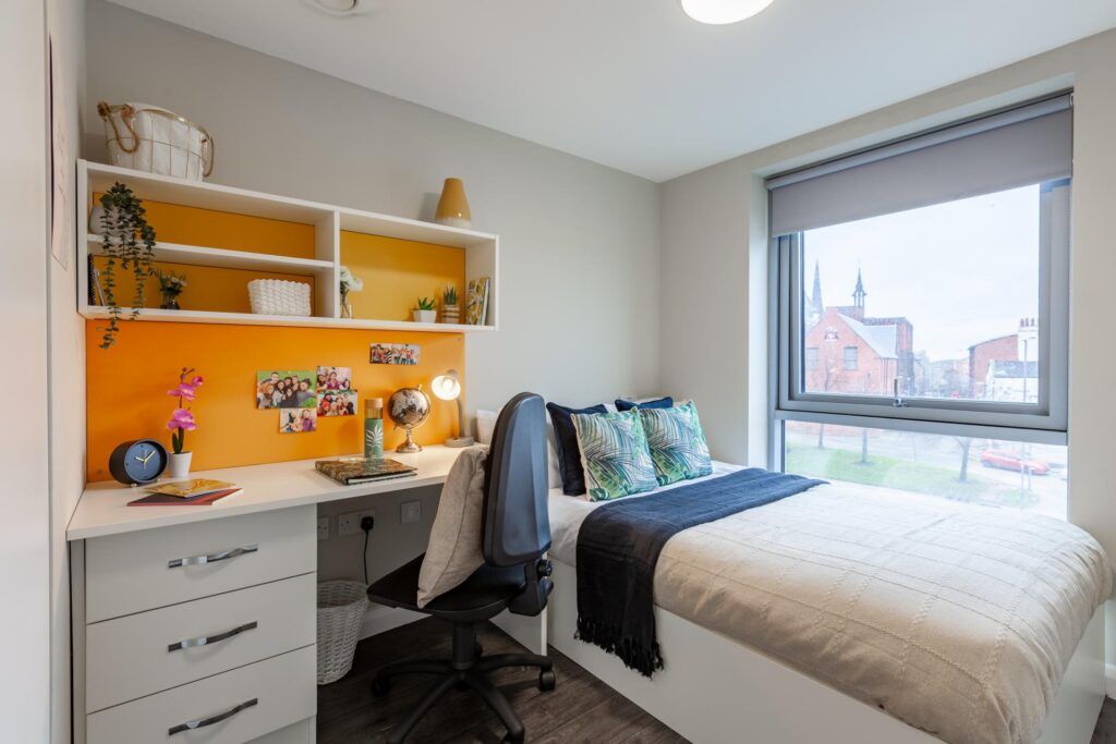 Property photo 3 of 7