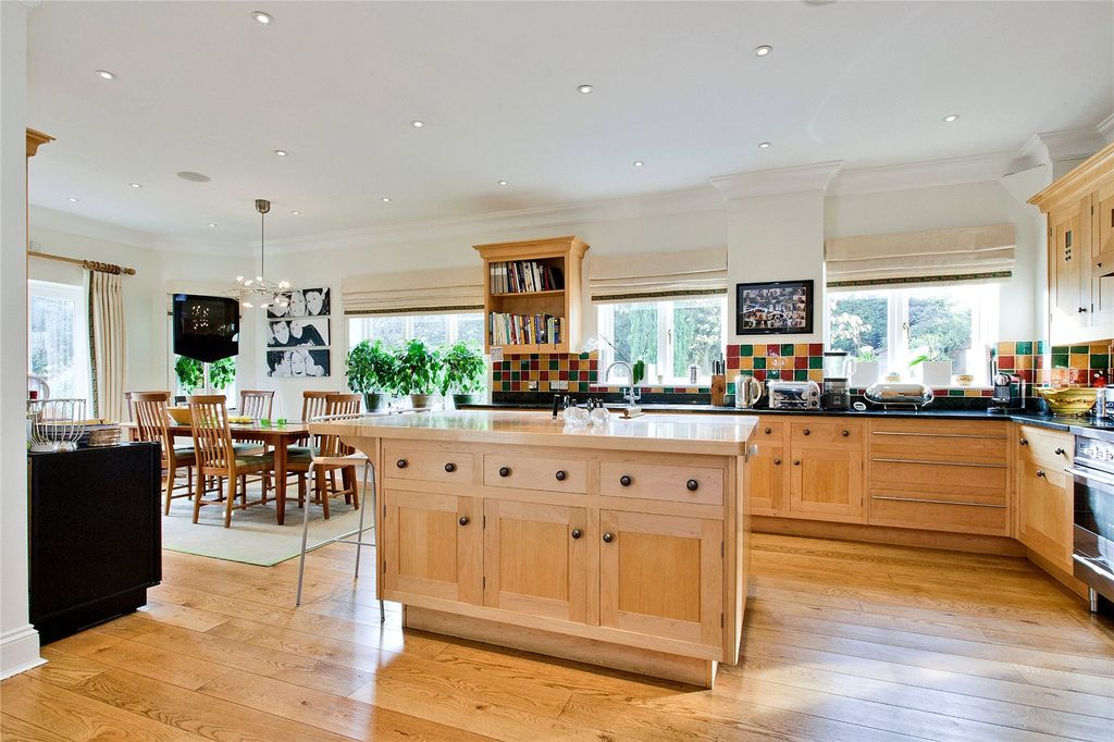 Property photo 1 of 11 Picture No. 31