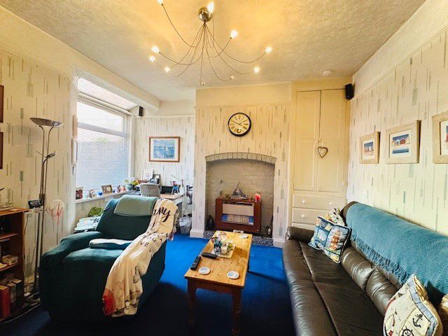 Property photo 3 of 15