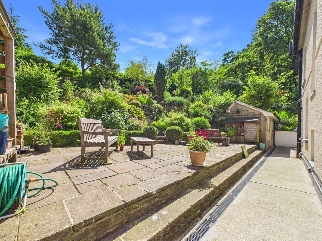 Property photo 3 of 37