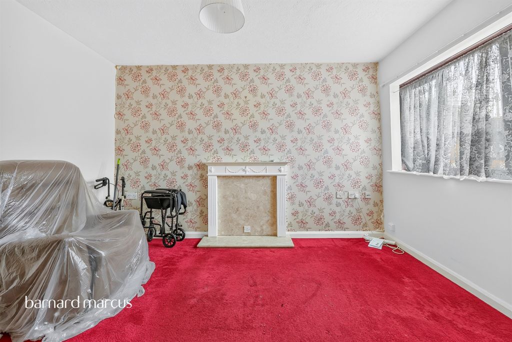Property photo 3 of 22