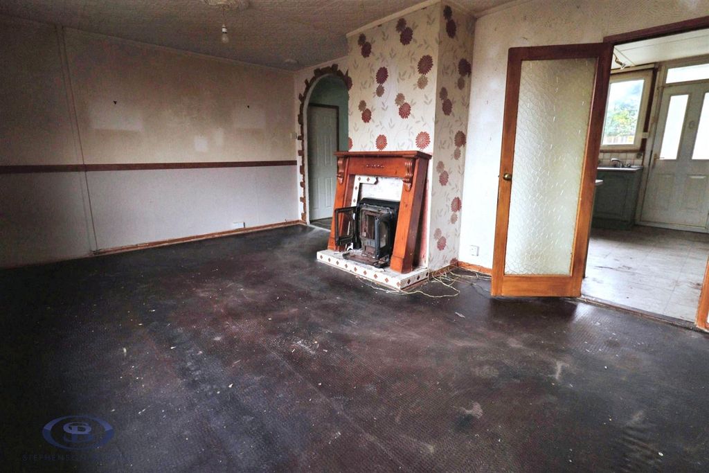 Property photo 2 of 21 3Bc1597B-Img_6996-Img_6998.Jpg