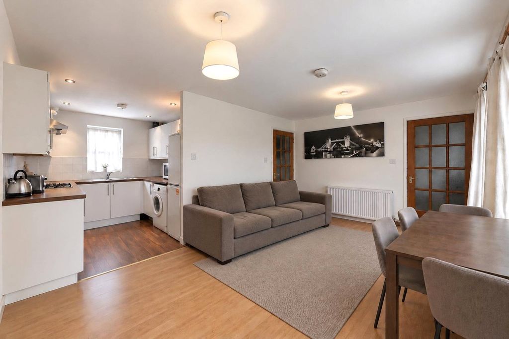 Property photo 1 of 6 Picture No. 07
