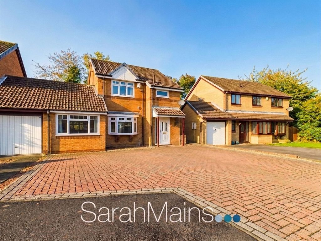 Property photo 1 of 15 External