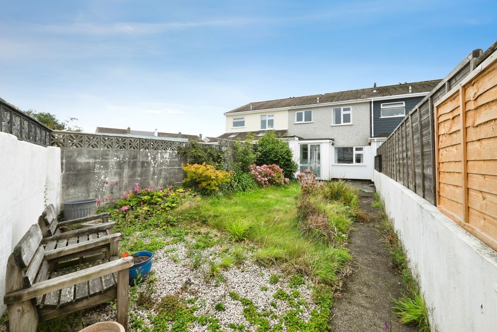 Property photo 3 of 17 Pbox-Img.Jpg