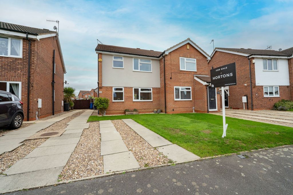 Property photo 3 of 22