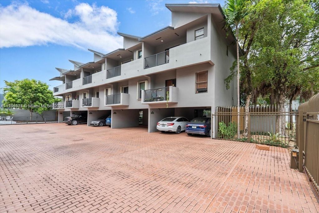 Property photo 2 of 29 <Alttext/>
