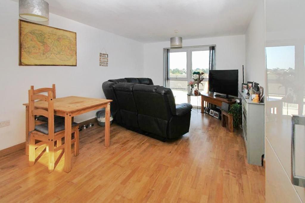Property photo 3 of 9 Photo 3