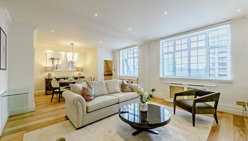 Property photo 1 of 16 Strathmore Court No.7-01.Jpg