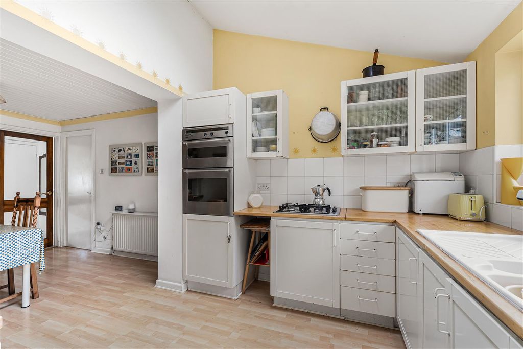 Property photo 3 of 29 3_67106.Jpg