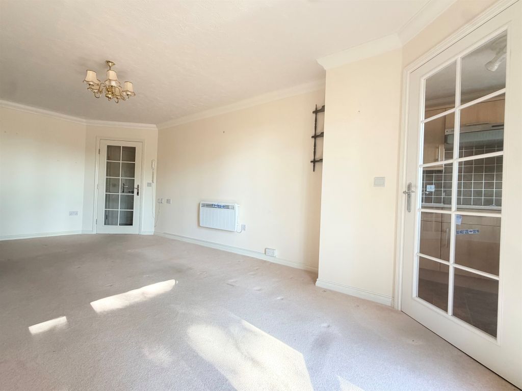 Property photo 2 of 5