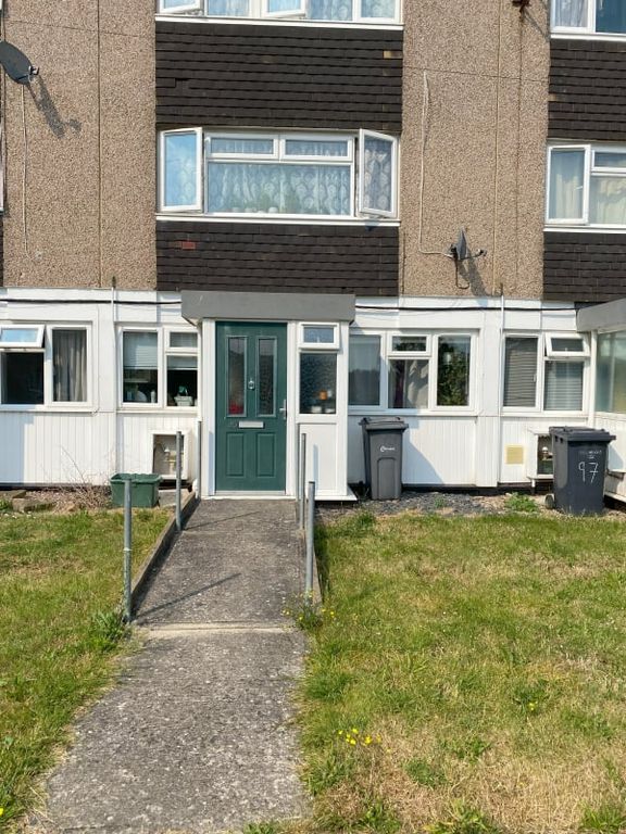 Property photo 2 of 10