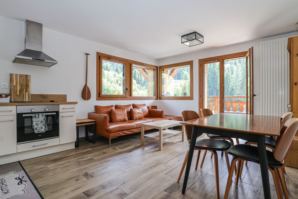 Property photo 1 of 12 Morzine Apartment Fo