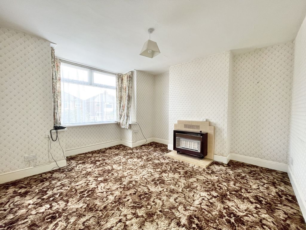 Property photo 2 of 17 Photo 2