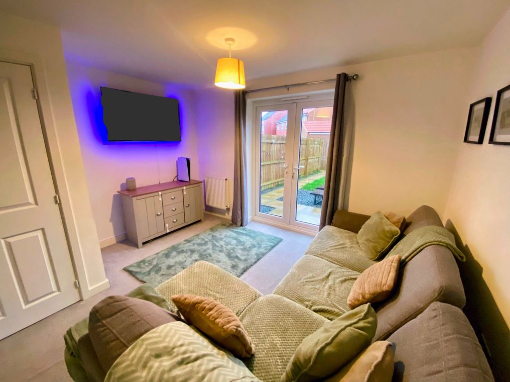 Property photo 3 of 12 Picture No. 08