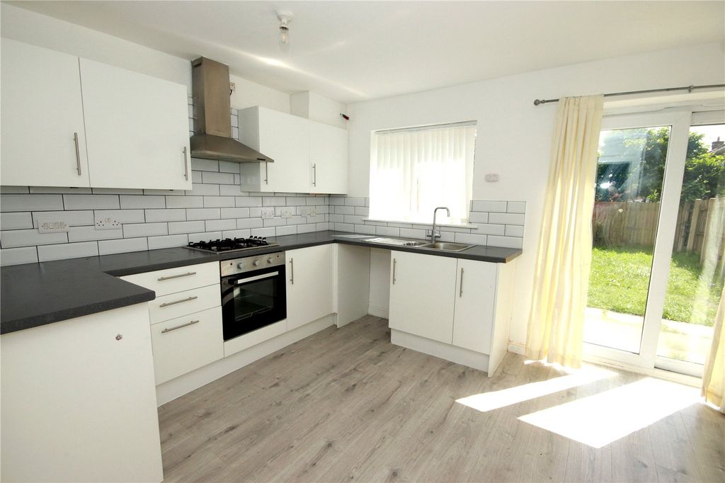 Property photo 2 of 16 Picture No. 06