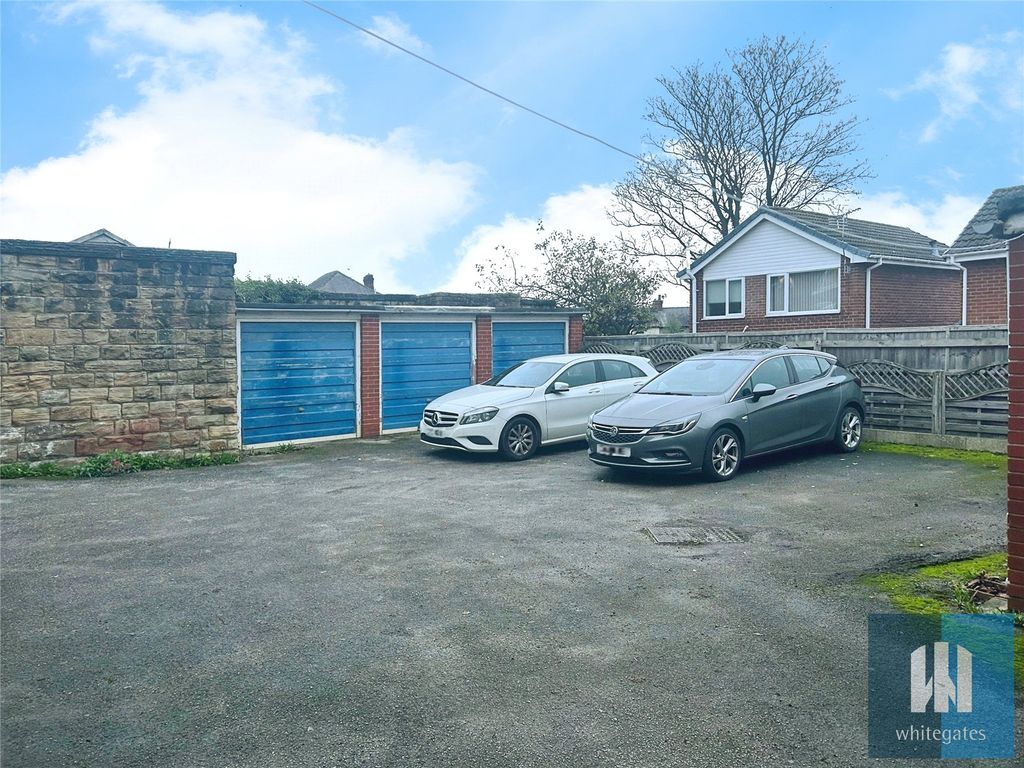 Property photo 2 of 9 Picture No. 08