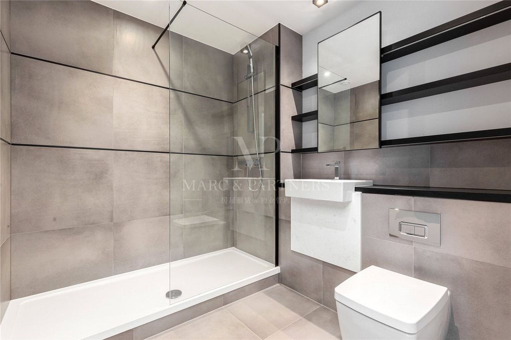 Property photo 2 of 11 Picture No. 06