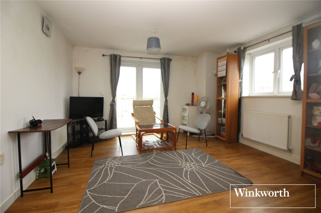 Property photo 2 of 9 Picture No. 27