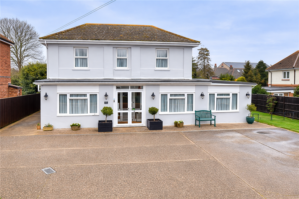 Property photo 1 of 16 Front Elevated*