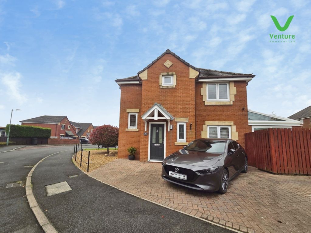 Property photo 1 of 17 Pbox-Img.Jpg