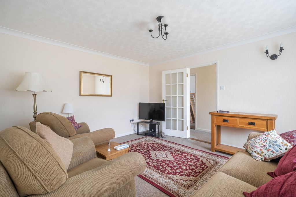 Property photo 2 of 20 1462838-18-6A0Ddca5ce7Fc