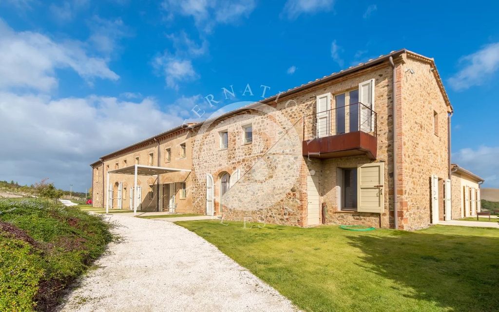 Property photo 3 of 36