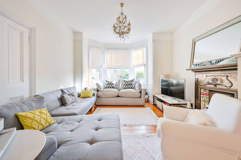 Property photo 1 of 14