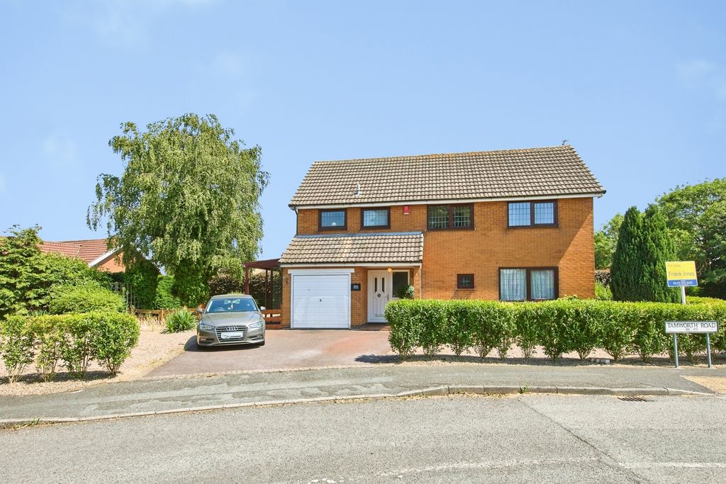 Property photo 1 of 28 Pbox-Img.Jpg