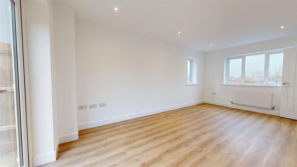 Property photo 3 of 13 02052026_151756.Jpg