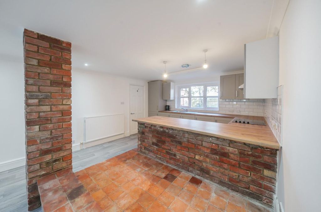 Property photo 3 of 24 1196408 (3).Jpg