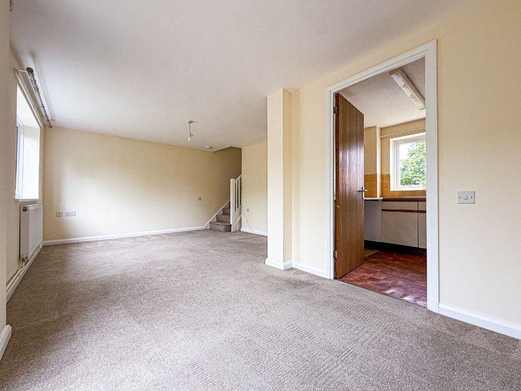 Property photo 2 of 16 4007352