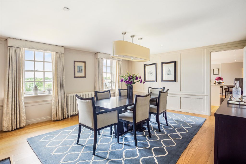 Property photo 1 of 14 Image