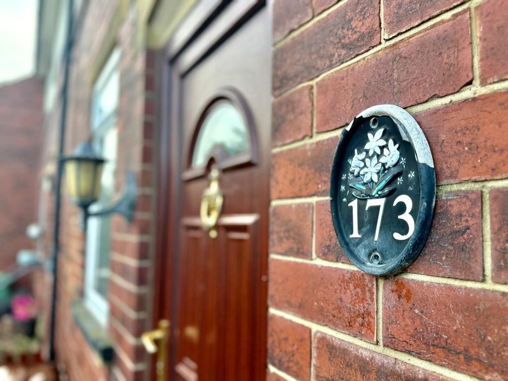 Property photo 2 of 14 Picture No. 13