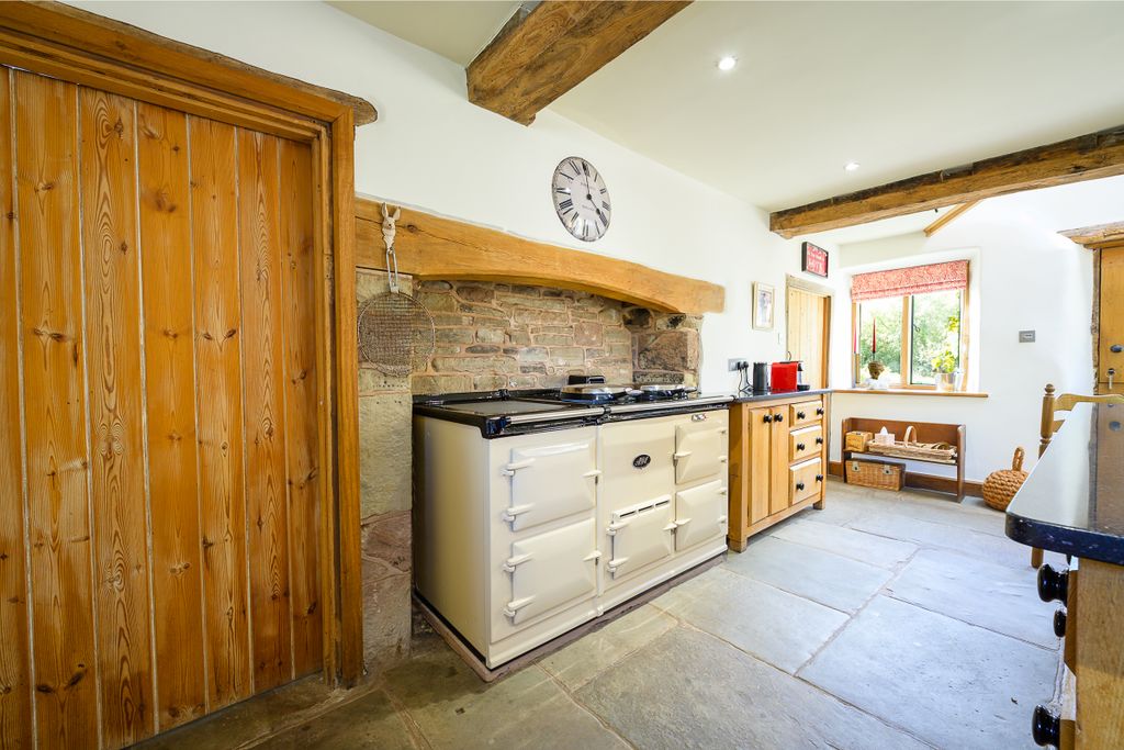 Property photo 3 of 23 The Farmhouse Woodhouse Farm-22