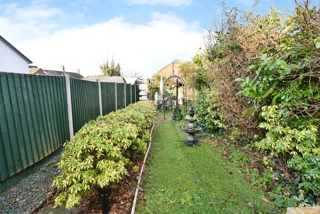 Property photo 2 of 17 Photography