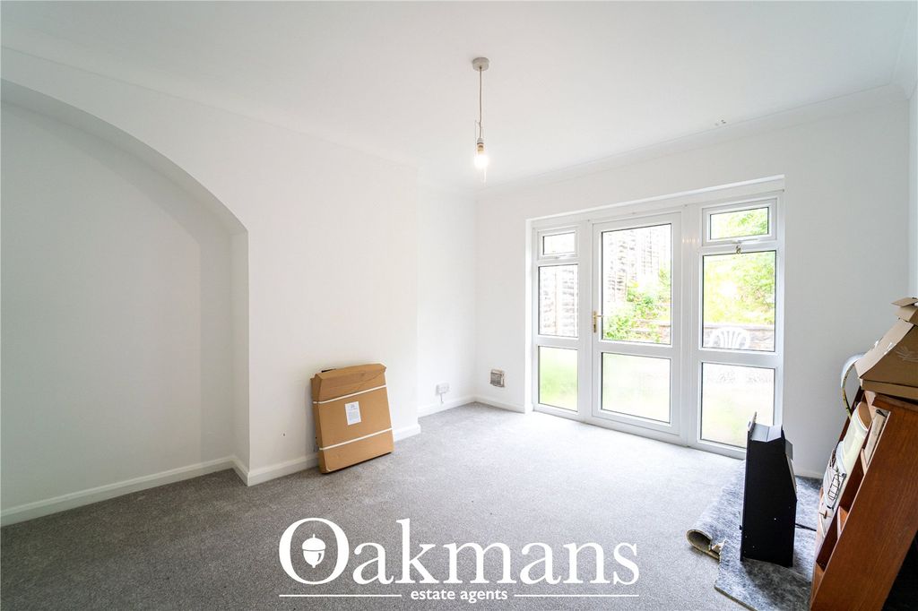 Property photo 3 of 22 Picture No. 27