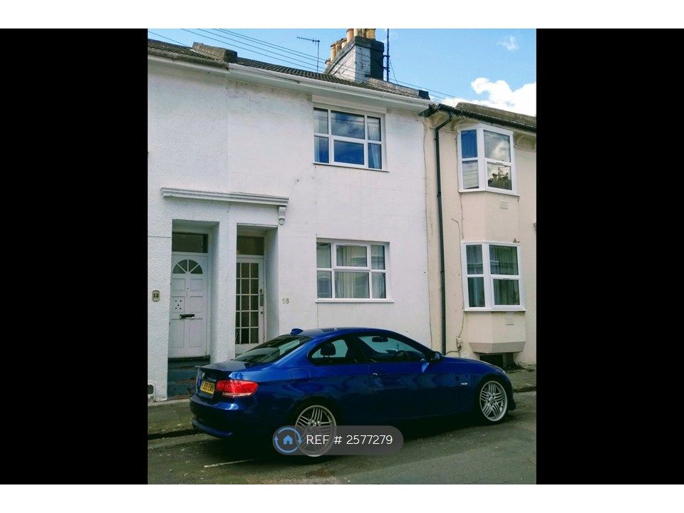 Property photo 1 of 9 Street View