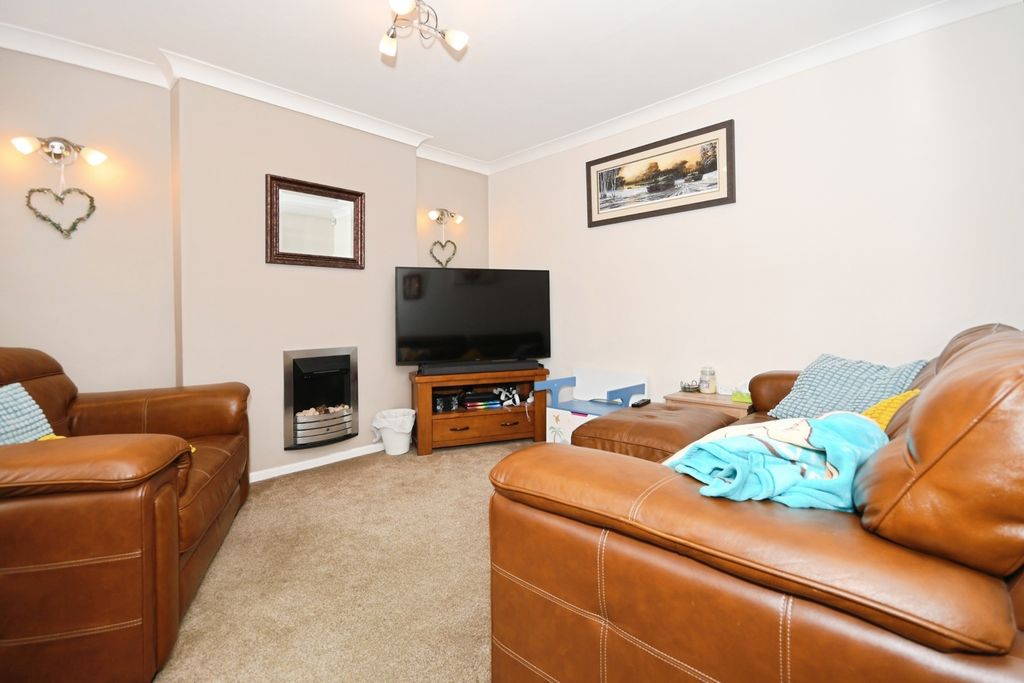 Property photo 3 of 13 Photo