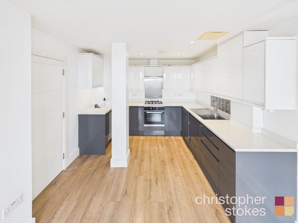 Property photo 3 of 12 2871322