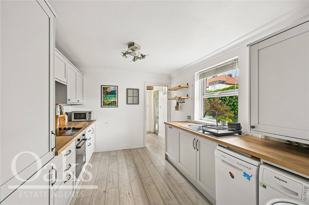Property photo 2 of 10 Picture No. 04