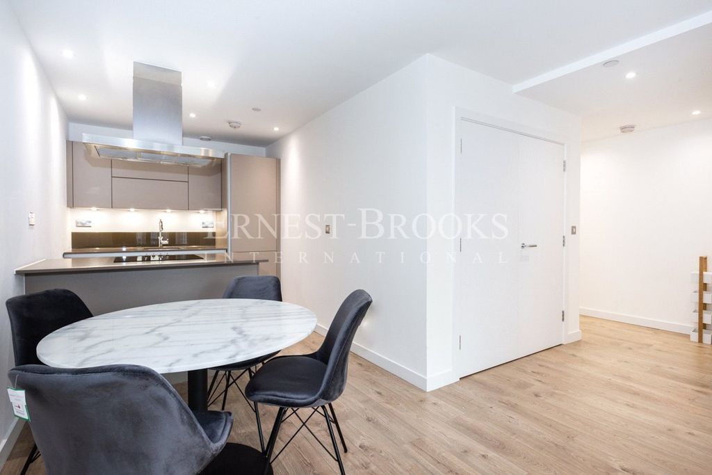 Property photo 1 of 11 Picture No. 03