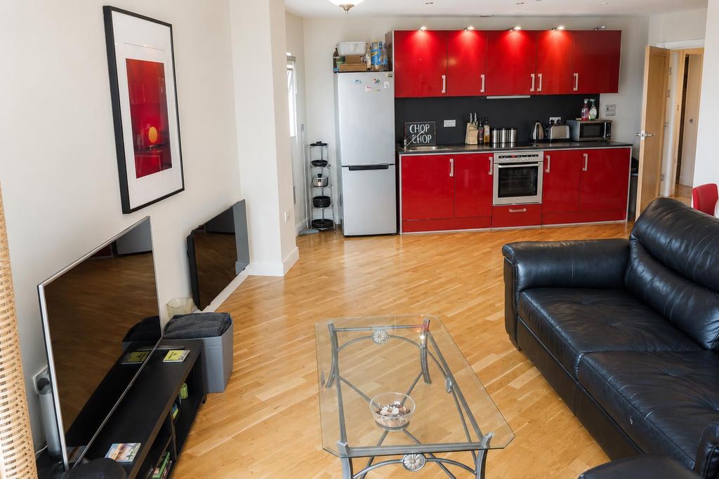 Property photo 3 of 8 Cpfqxcbigkqhd1Fysecy6A.Png