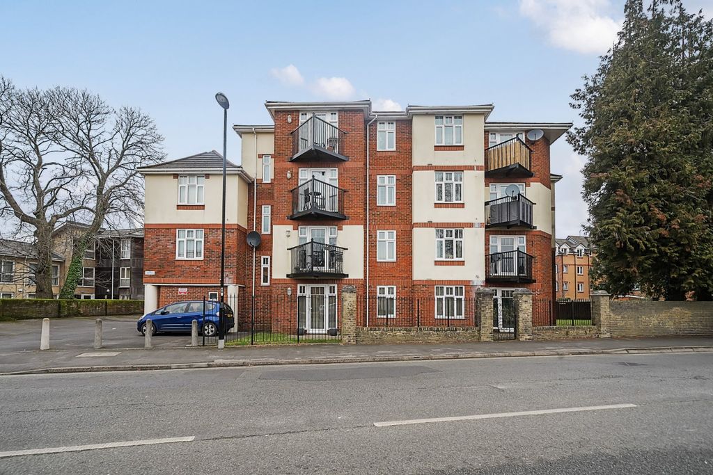 Property photo 1 of 14 Picture No. 01