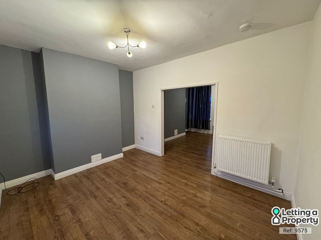 Property photo 2 of 12