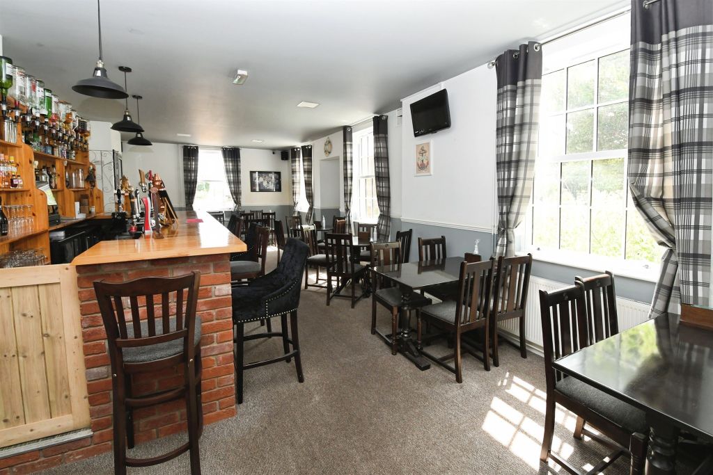 Property photo 3 of 25