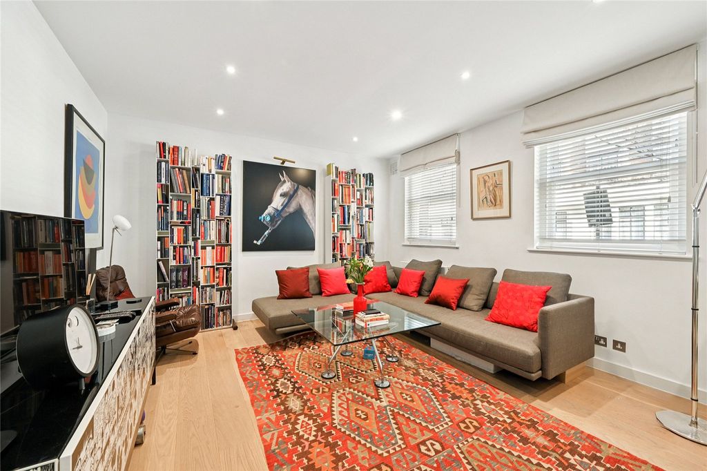 Property photo 2 of 15 Reception Room