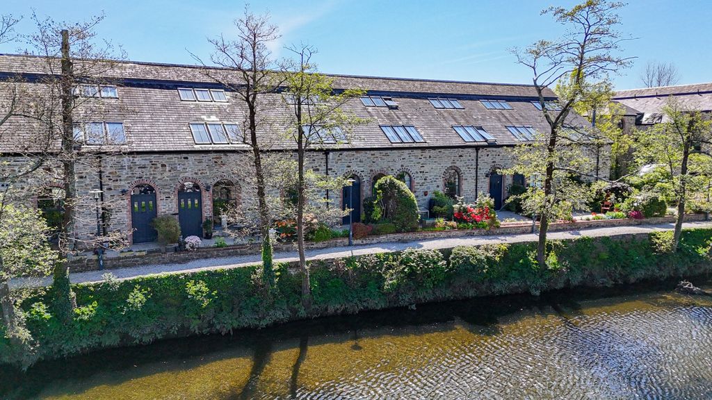 Property photo 2 of 19 Dji_20260424114637_0902_D